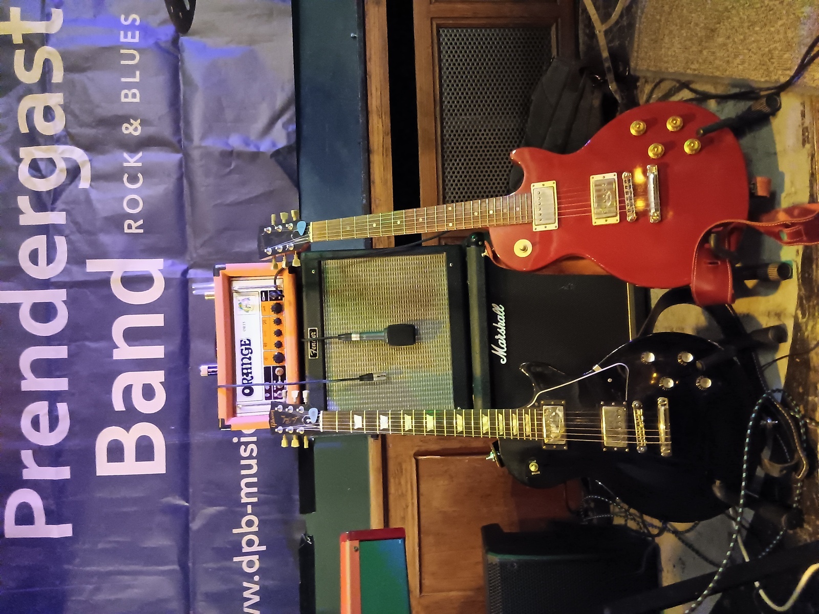 Music Gear Setup by martin_gotte featuring Gibson Les Paul Studio, Gibson Les Paul Special SL Electric Guitar, and Orange OR15H 15W Tube Guitar Amp Head and 4 more pieces of gear