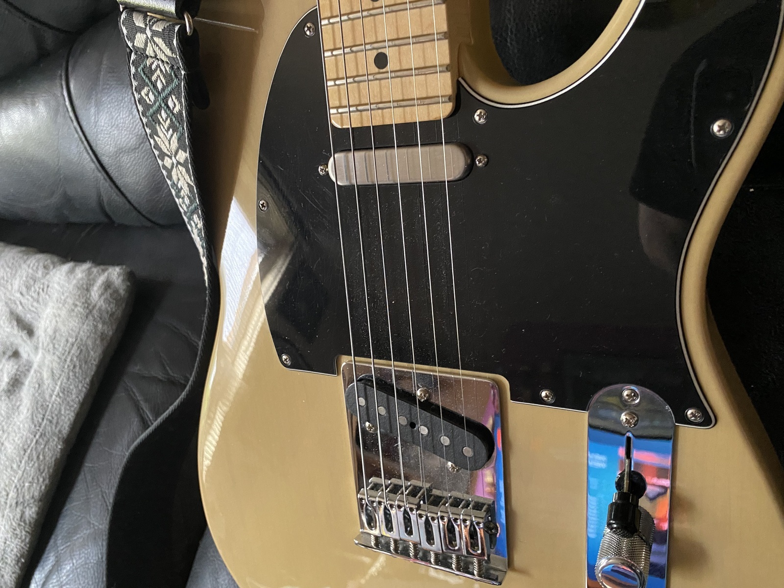 Hip Hop Music Gear Setup by callummccaul featuring Bare Knuckle Nomad Rabea Massaad signature pickups and Fender Player Telecaster