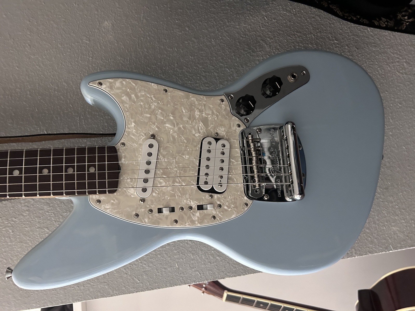 Music Gear Setup by mandomvp featuring Fender Jag-Stang Electric Guitar