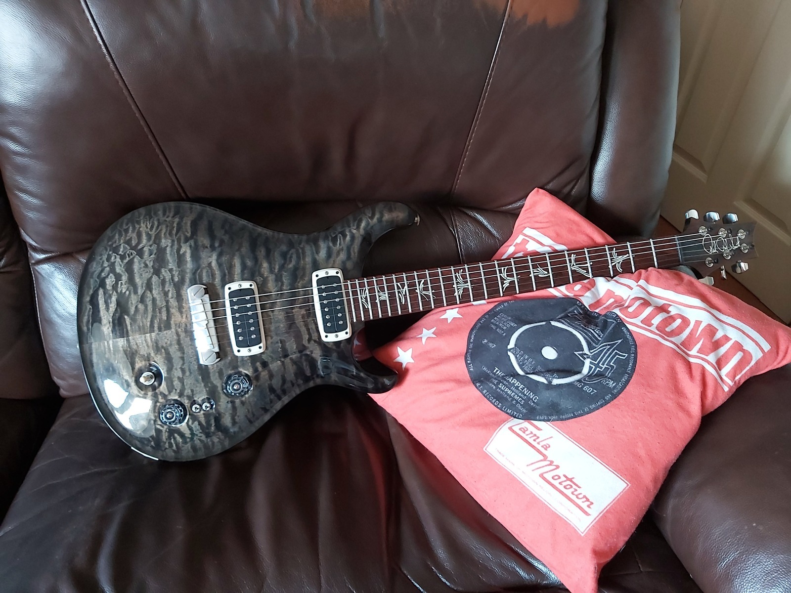 Music Gear Setup by lloydys featuring PRS Pauls Guitar
