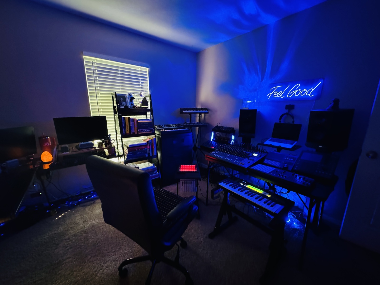 michael_syrrakos's music gear photo