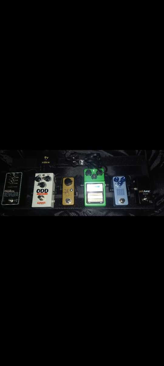tu_amigo_el_hiperactivo_channel's music gear photo