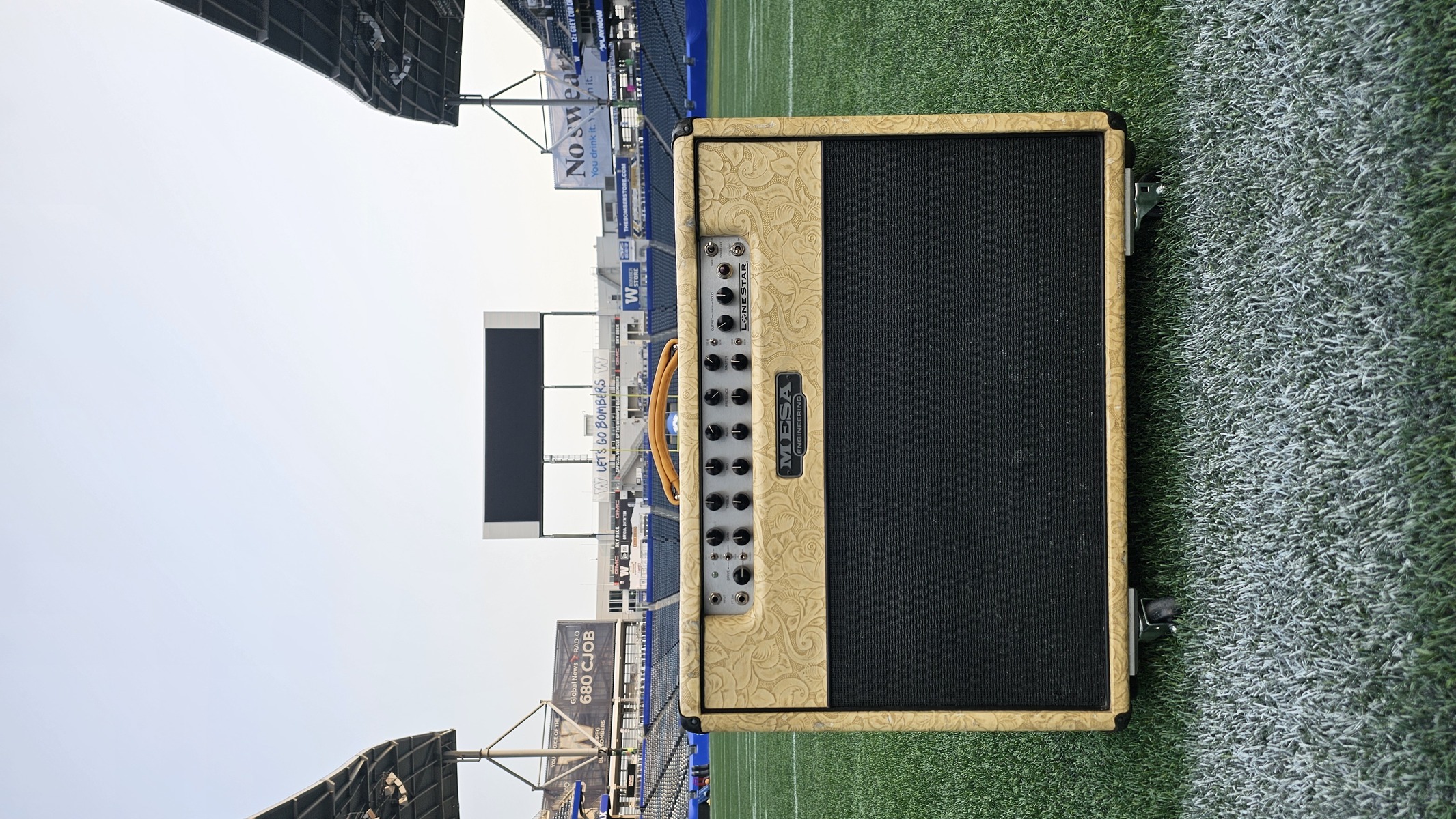 Amp Rig by cdnaxeman88 featuring Mesa/Boogie Lone Star 2x12 Combo Amp