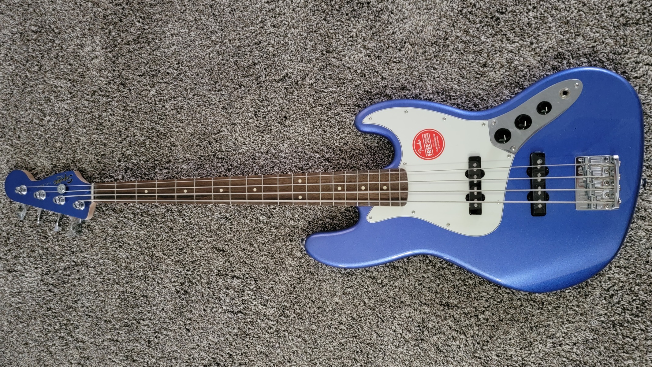 Music Gear Setup by mellisonant_mike featuring Squier Contemporary Jazz Bass