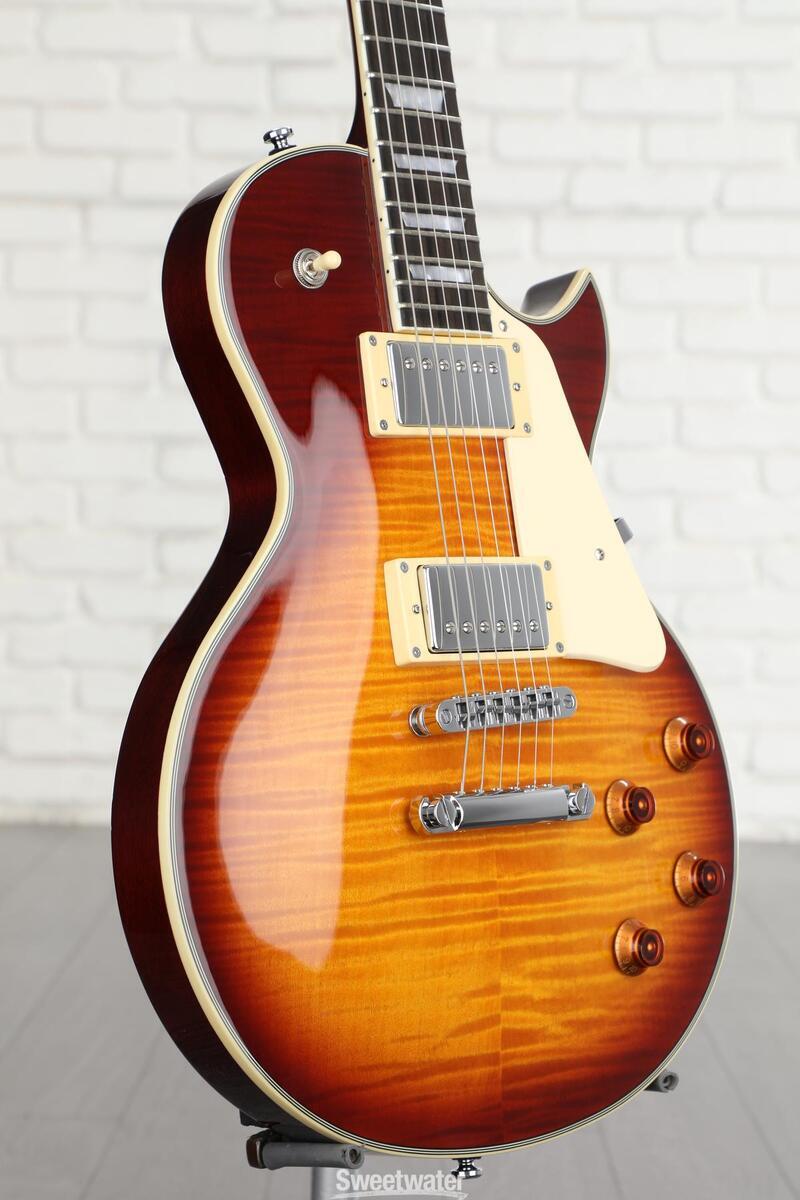 Music Gear Setup by marksamplertownsend featuring Sire USA Larry Carlton L7