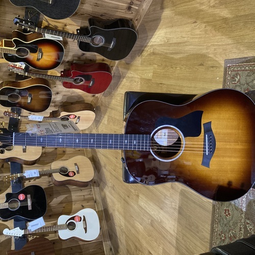 stephen_and_the_humans_music's gear photo