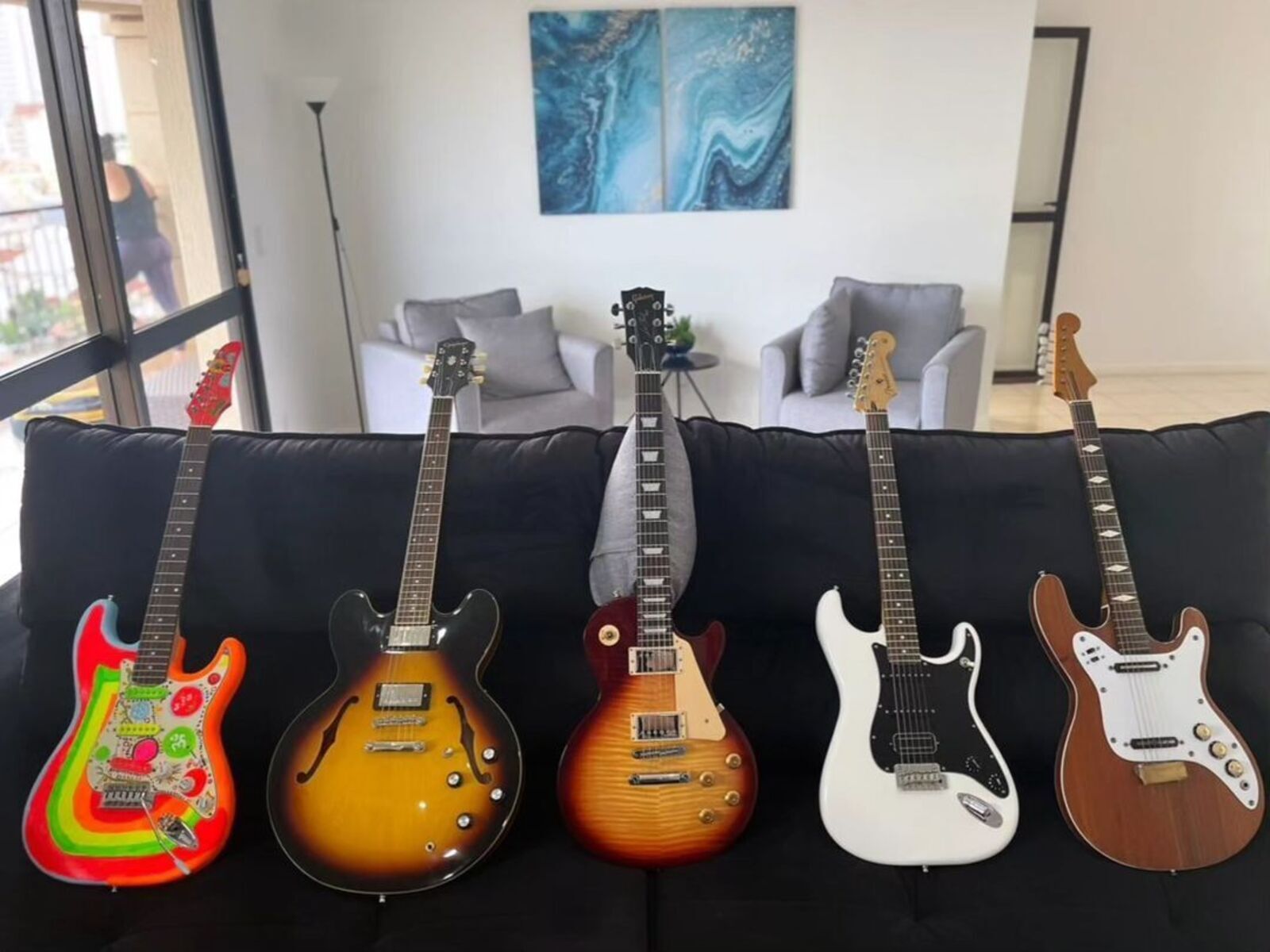 Metal Music Gear Setup by felipefern featuring Epiphone ES-335, Gibson Les Paul Studio, and Fender Player Series Stratocaster HSS and 1 more piece of gear