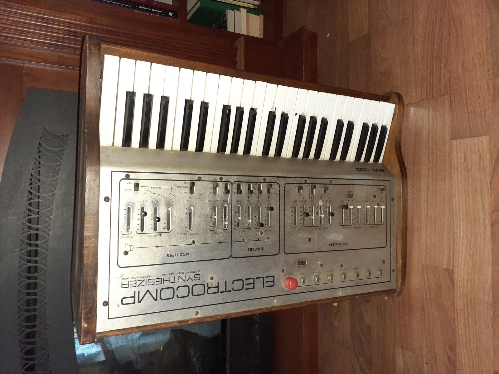 Synth Setup by jimmarchi1 featuring EML ElectroComp 500