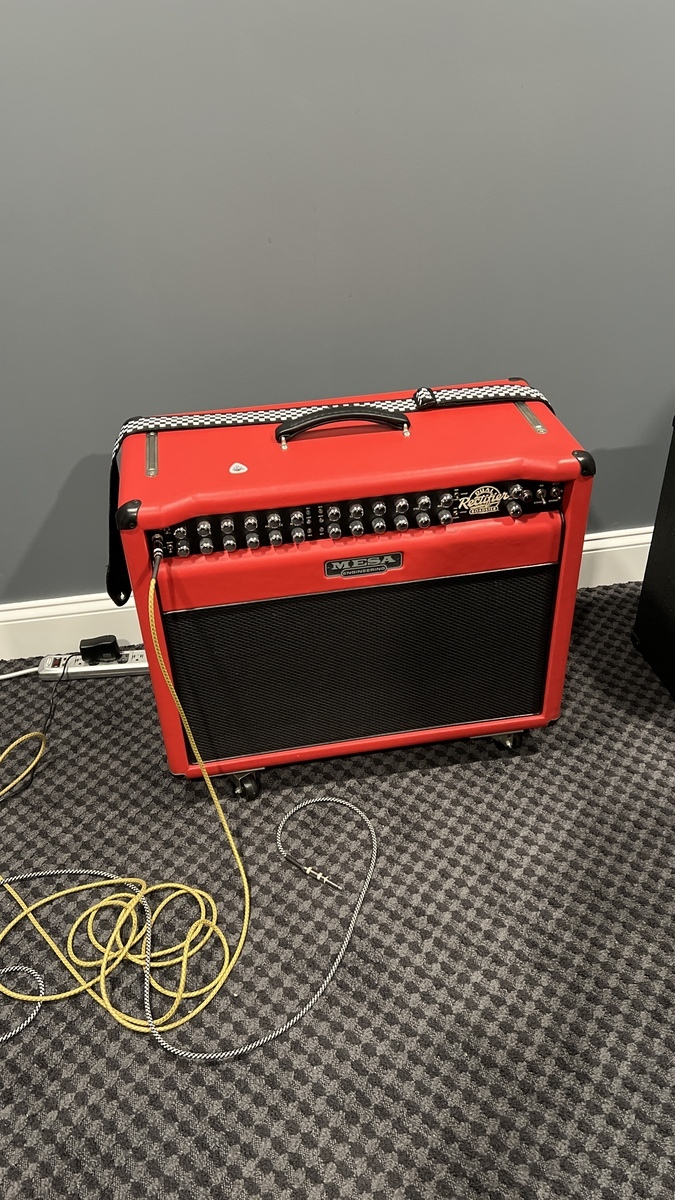 Amp Rig by irwinslim featuring Mesa Boogie Dual Rectifier Roadster Combo Amp
