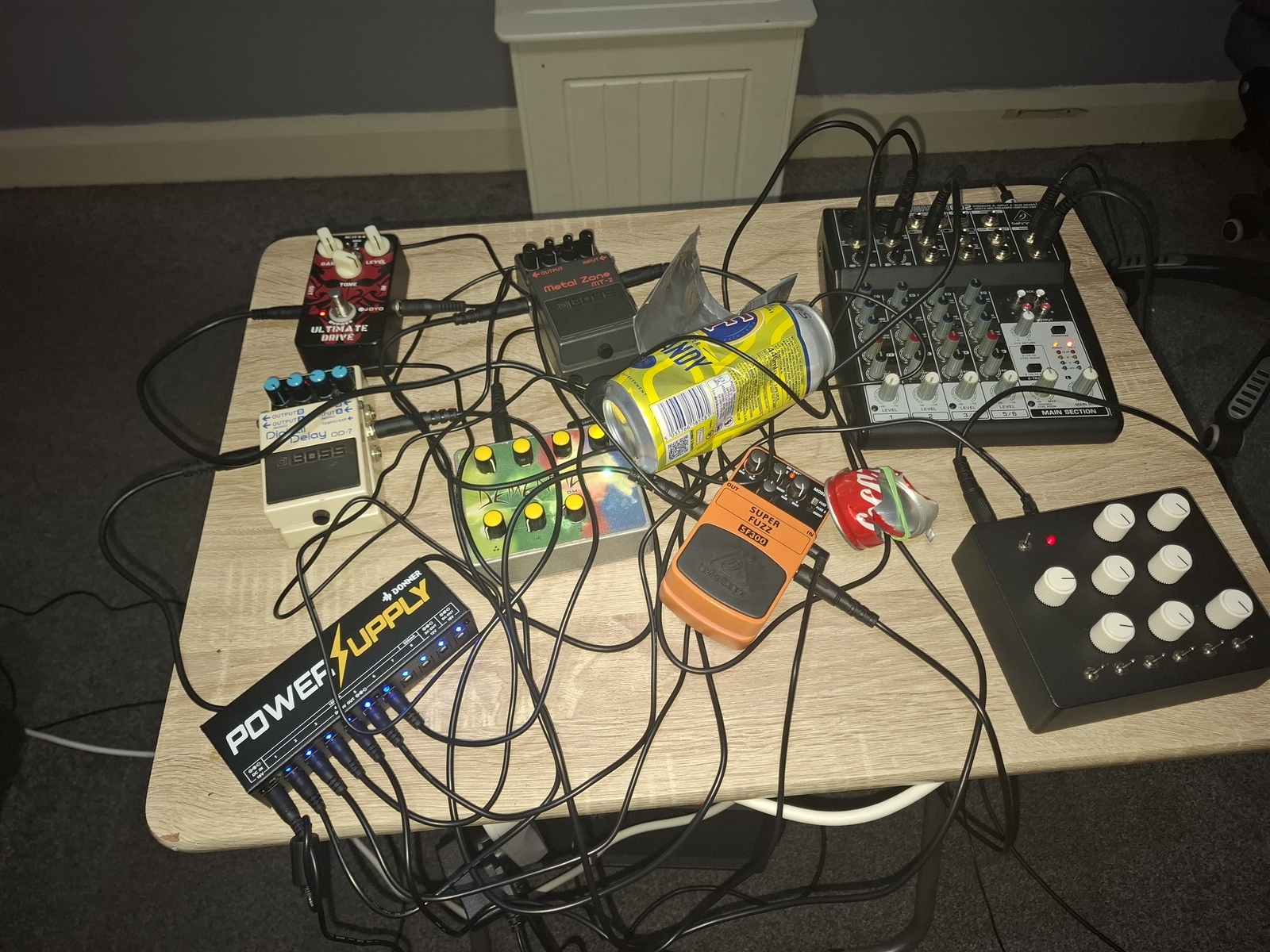 Electronic Synth Setup by twiixo featuring Joyo JF-02 Ultimate Drive, Boss DD-7 Digital Delay, and Boss MT-2 Metal Zone and 5 more pieces of gear