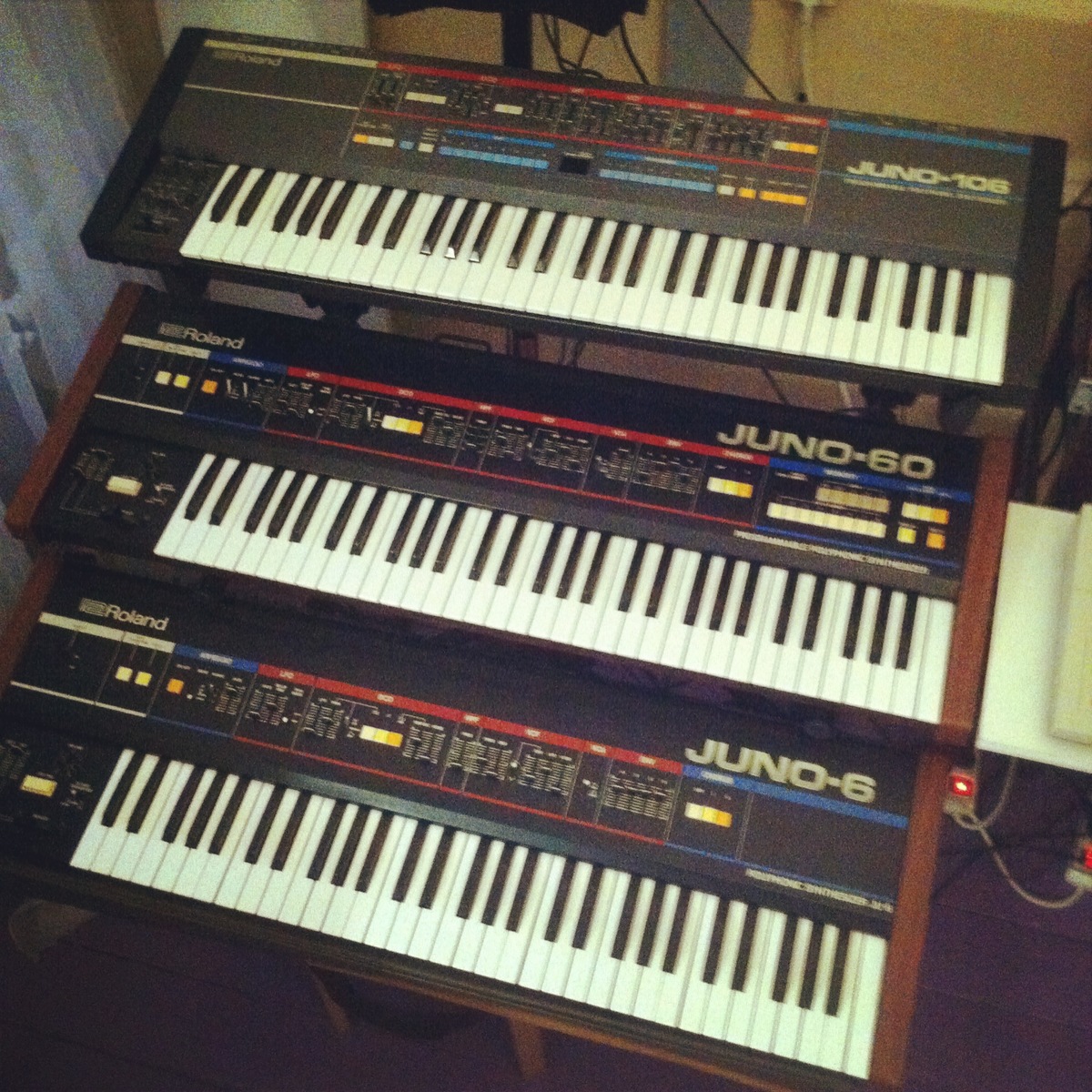 Music Gear Setup by mihail featuring Roland Juno-6, Roland Juno-60, and Roland Juno-106