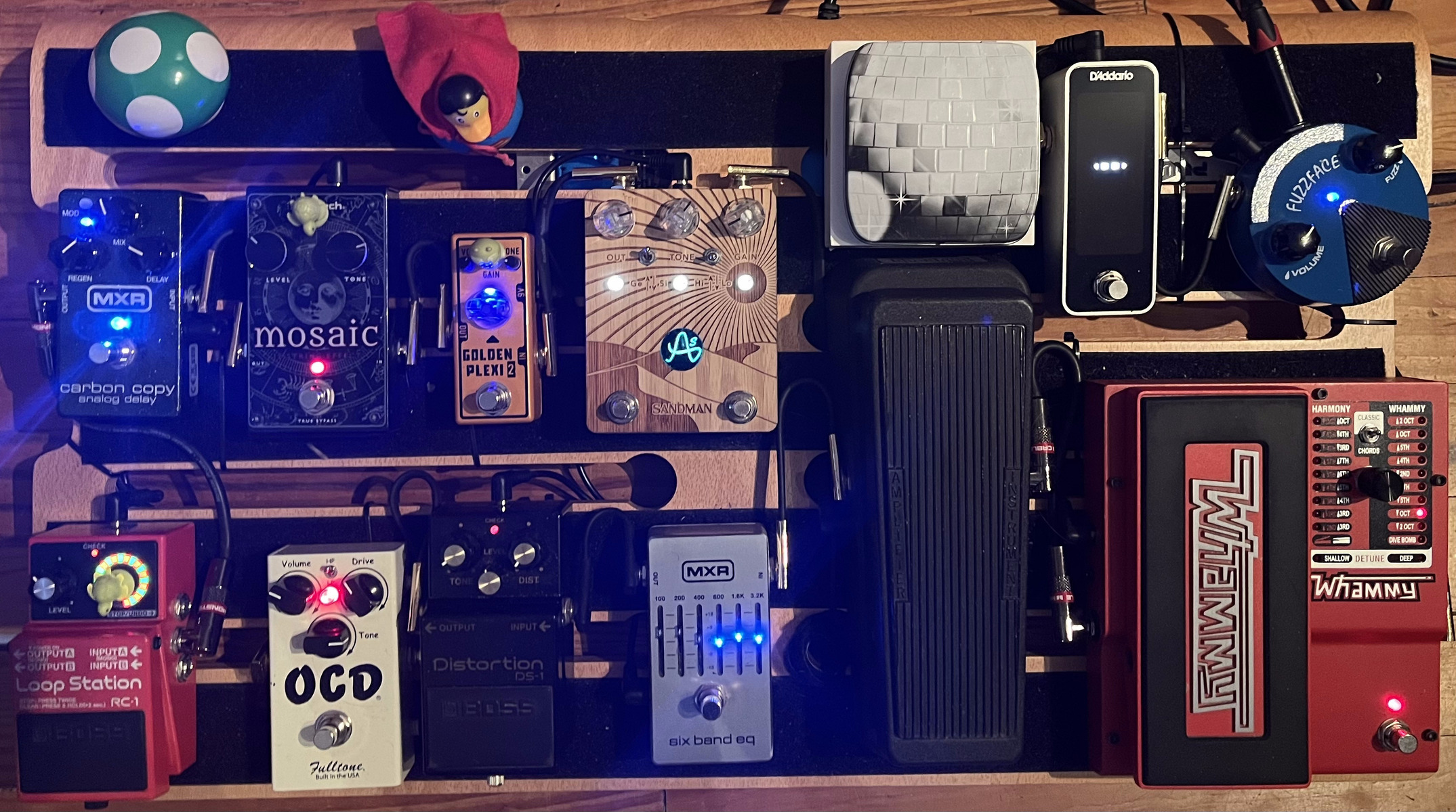 Metal Pedalboard by theophile_delalande featuring Dunlop FFM1 Silicon Fuzz Face Mini, D'Addario PW-CT-20 Chromatic Pedal Tuner, and DigiTech WH-5 Whammy V and 8 more pieces of gear