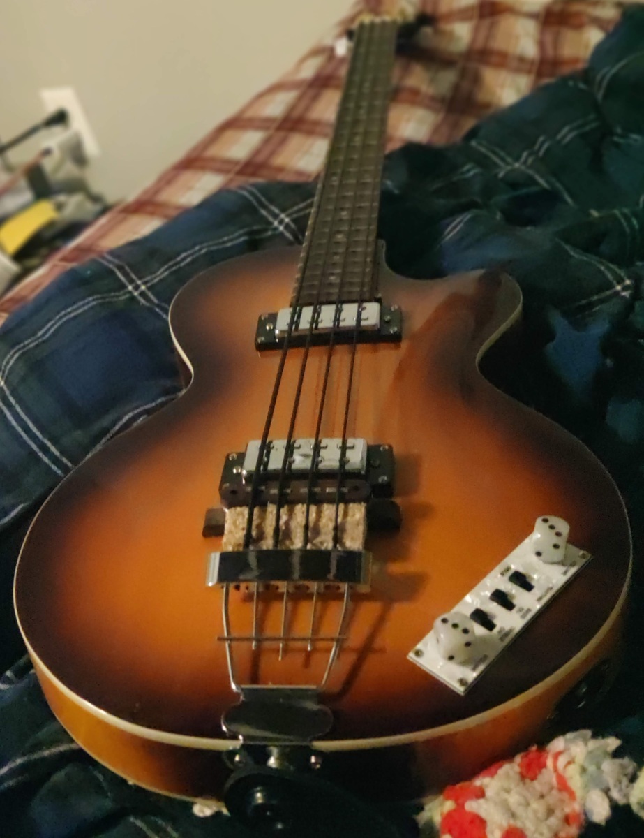 Music Gear Setup by vagen featuring Höfner 500/2 Club Ignition