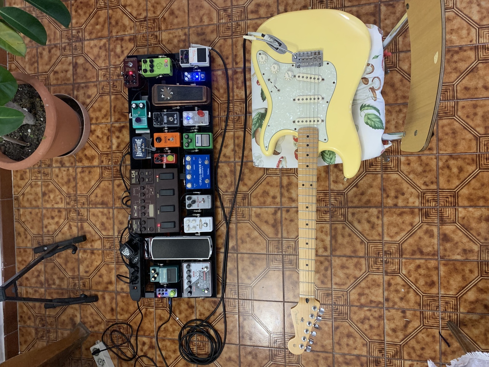 Pedalboard by alessandrovai featuring Fender Player Stratocaster, Boss TU-2 Chromatic Tuner, and JHS Clover and 23 more pieces of gear