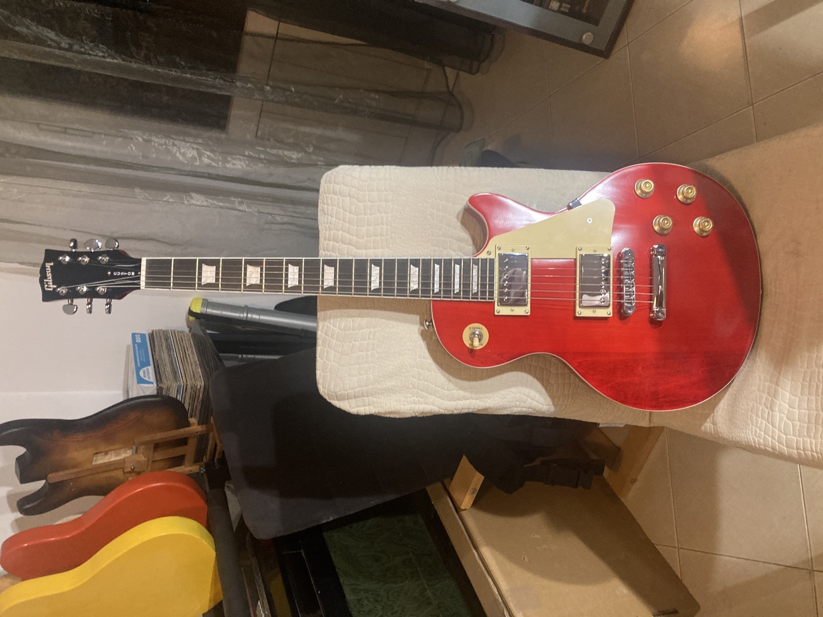 Music Gear Setup by alecani featuring Gibson Les Paul Classic