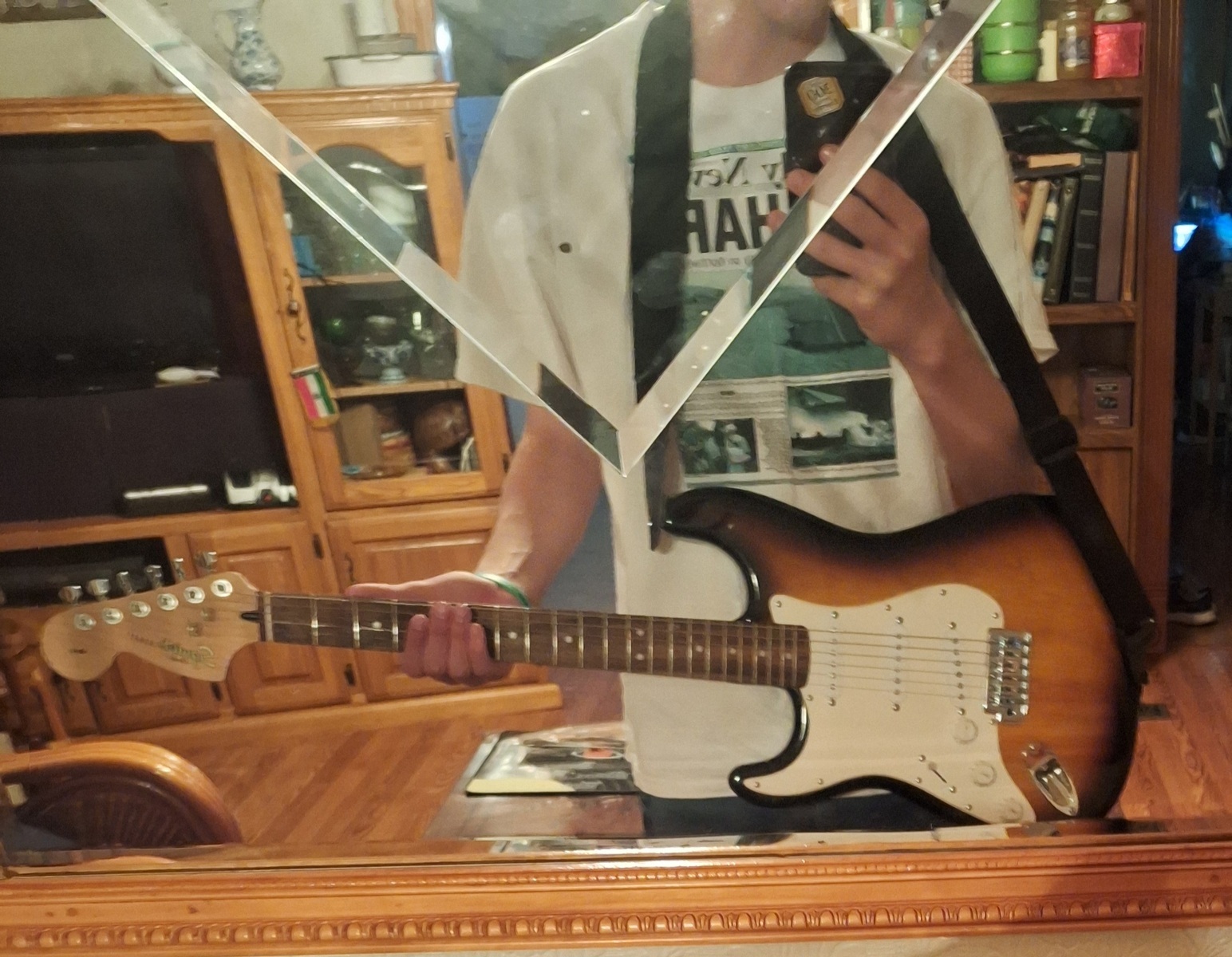 Music Gear Setup by b8765467 featuring Squier Stratocaster Affinity Series 20th Anniversay
