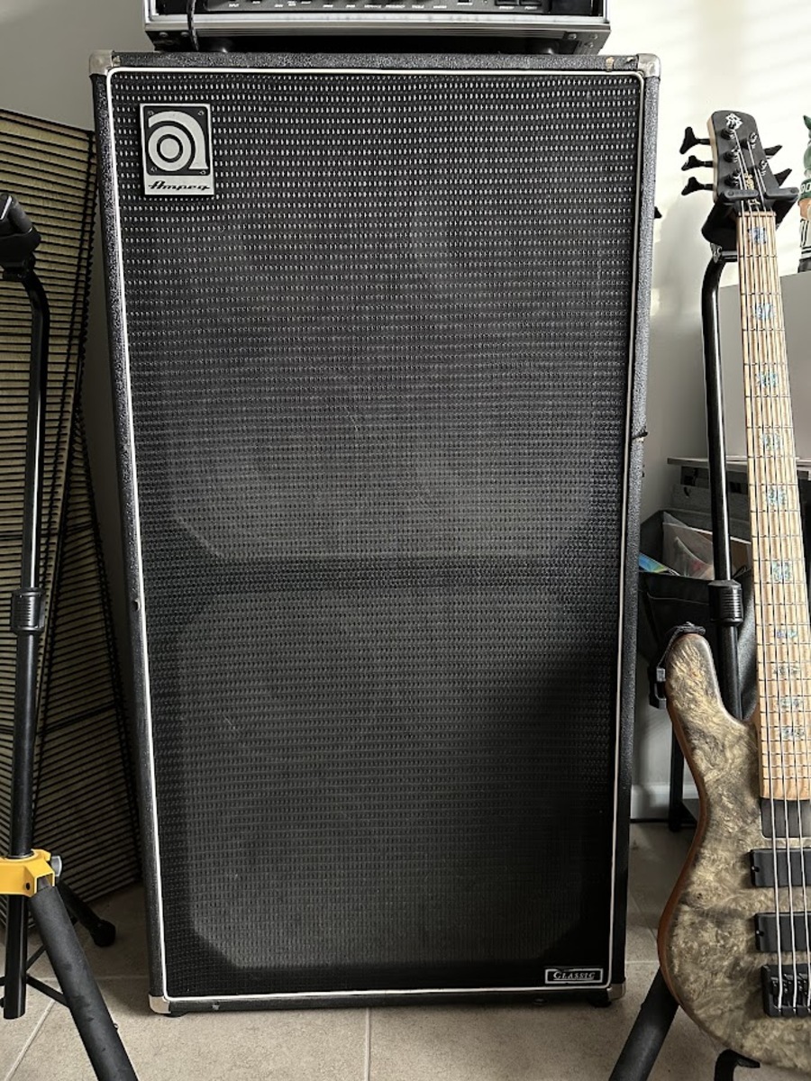 Metal Amp Rig by stev_rubio featuring Ampeg SVT-810E 8x10 Bass Cabinet