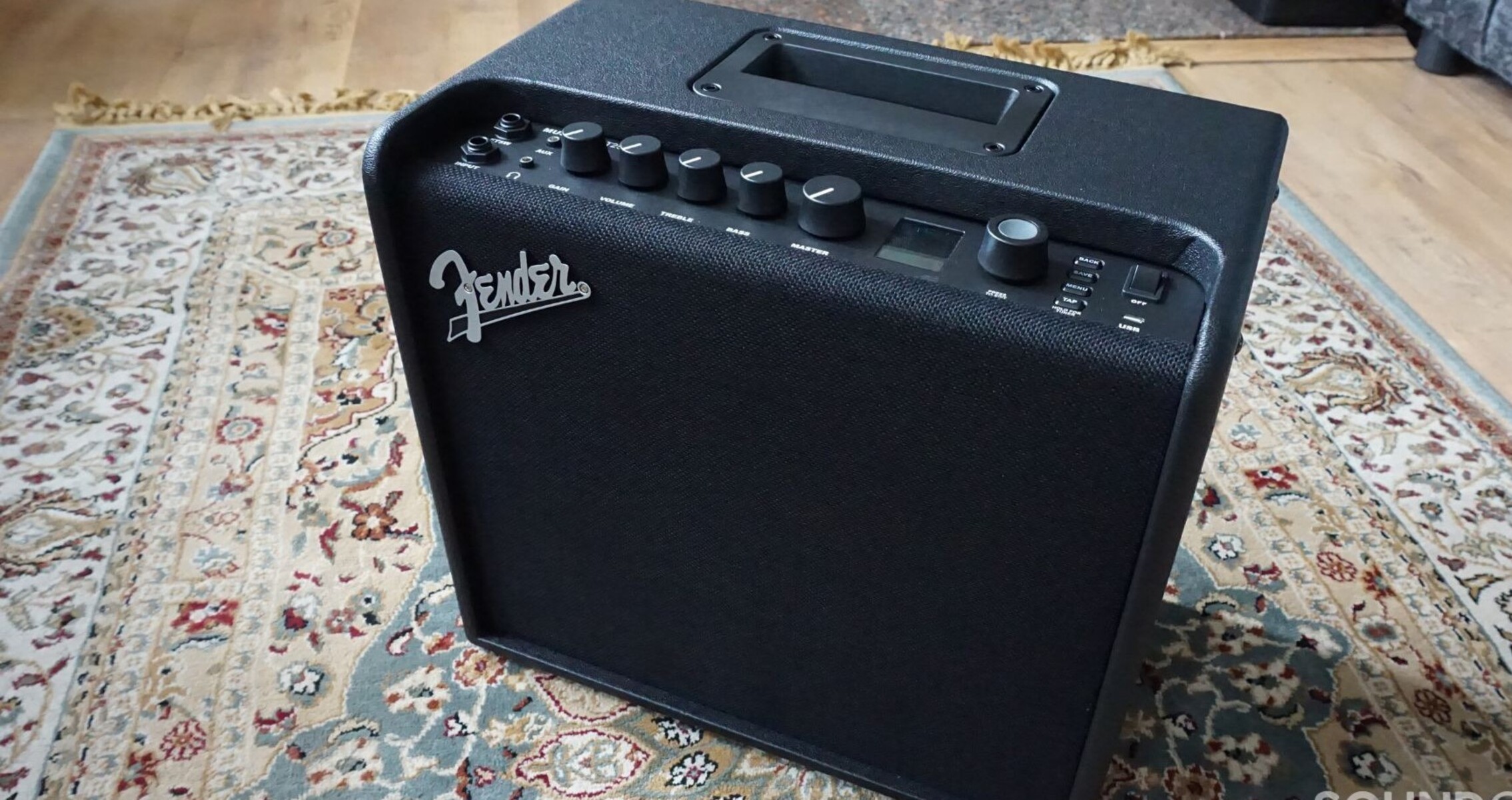 Studio Setup by noah_gonnella featuring Fender Mustang LT25 25W