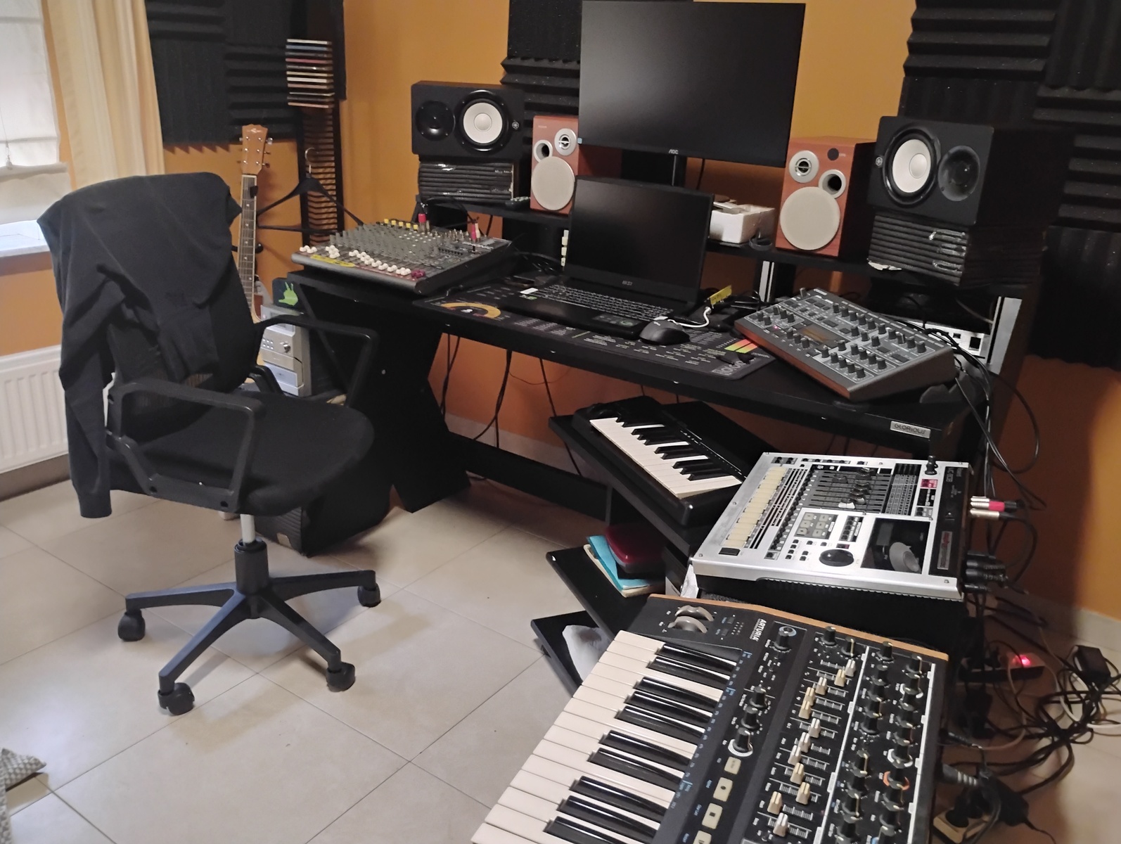 Electronic Studio Setup by mistermackerel featuring Roland MC-808 Groovebox, Arturia MiniBrute 2, and Access Virus TI2 Desktop and 3 more pieces of gear
