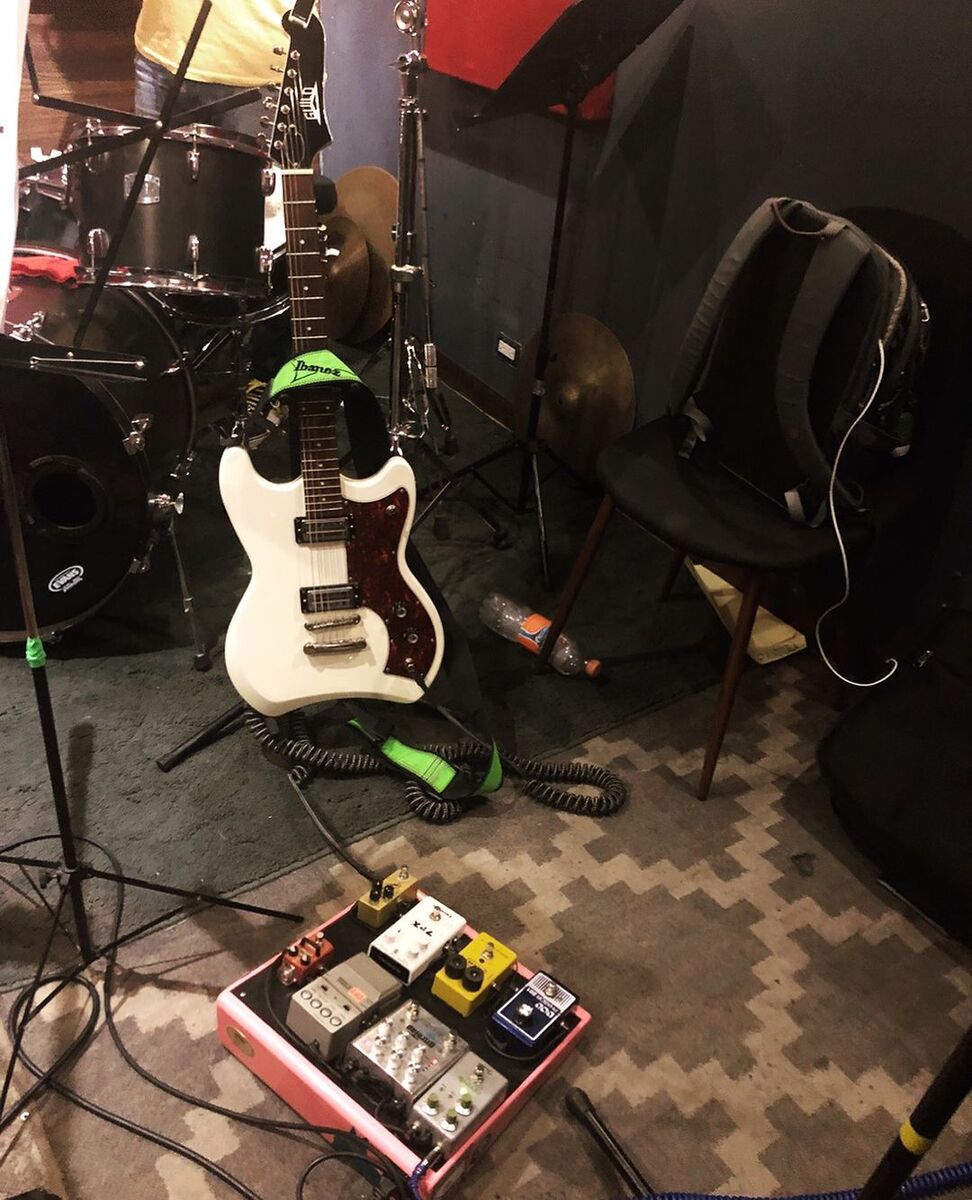 Pedalboard by ed_lara featuring Guild Jetstar ST, Mosky Golden Horse, and Eventide UltraTap Pedal and 6 more pieces of gear
