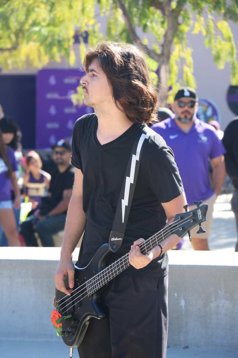 Live Rig by david_placencia_iii featuring Schecter Stiletto Stealth 4
