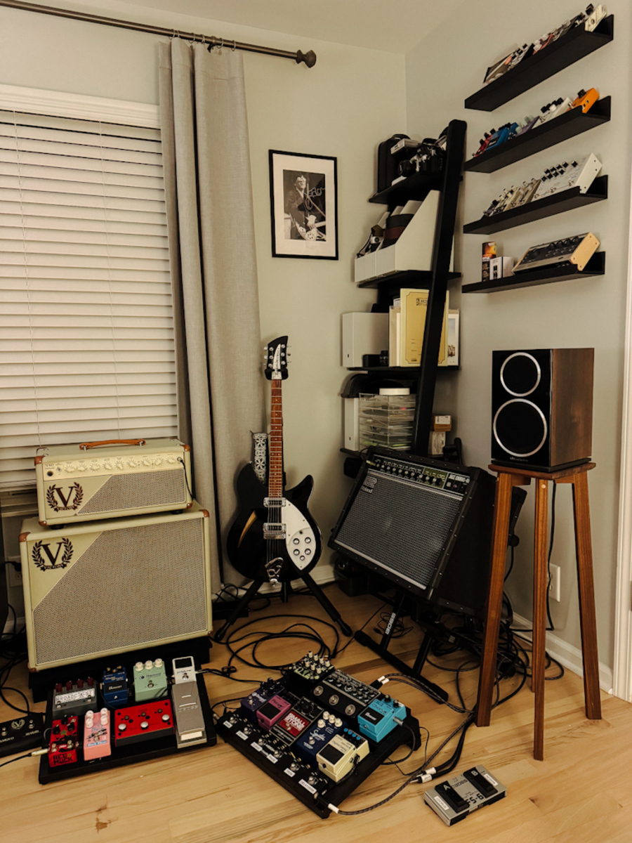 Pedalboard by lazarus featuring Victory Amplification V40 Deluxe The Duchess 40-watt Guitar Head, Victory Amplification V112-WC-75 75-watt 1 x 12-inch Wide Body Extension Speaker Cabinet, and Roland JC-40 Jazz Chorus and 20 more pieces of gear