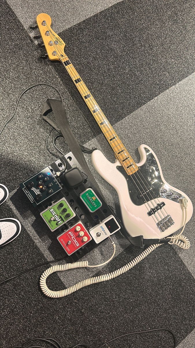 thiagodix's music gear photo
