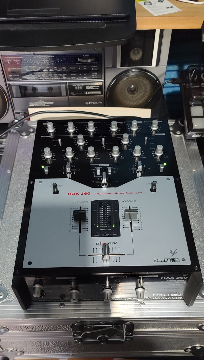 DJ Setup by turn_tables featuring Ecler hak360