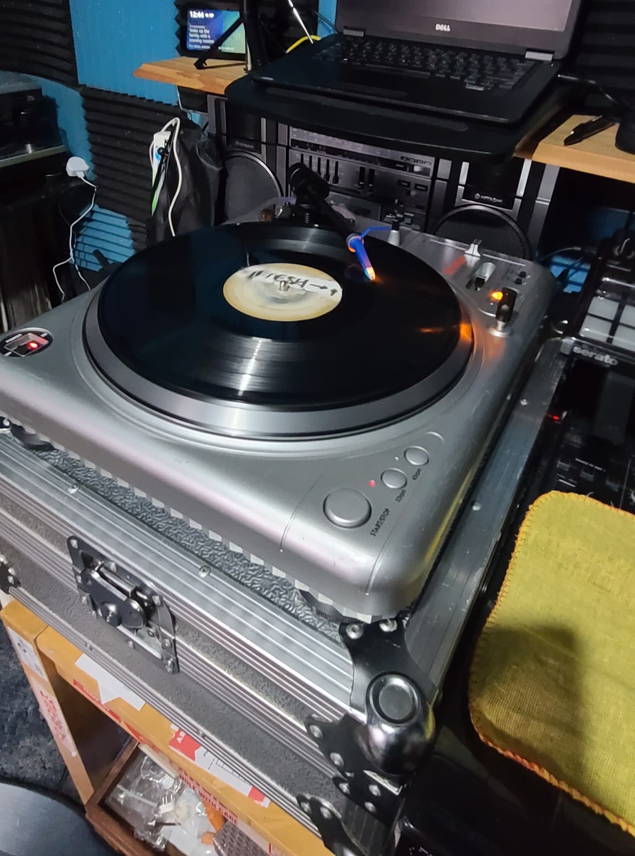 DJ Setup by turn_tables featuring Vestax PDX-2000
