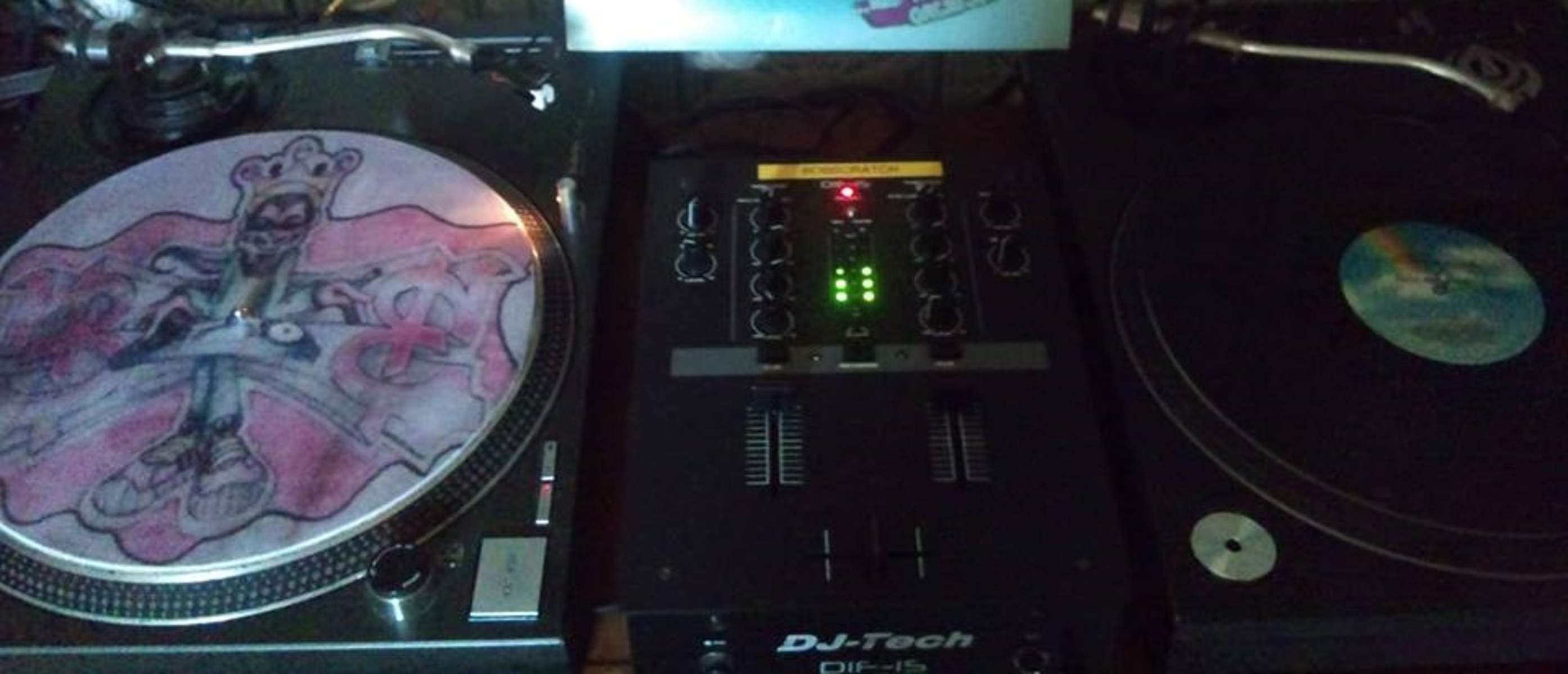 DJ Setup by turn_tables featuring DJ Tech DIF-1S
