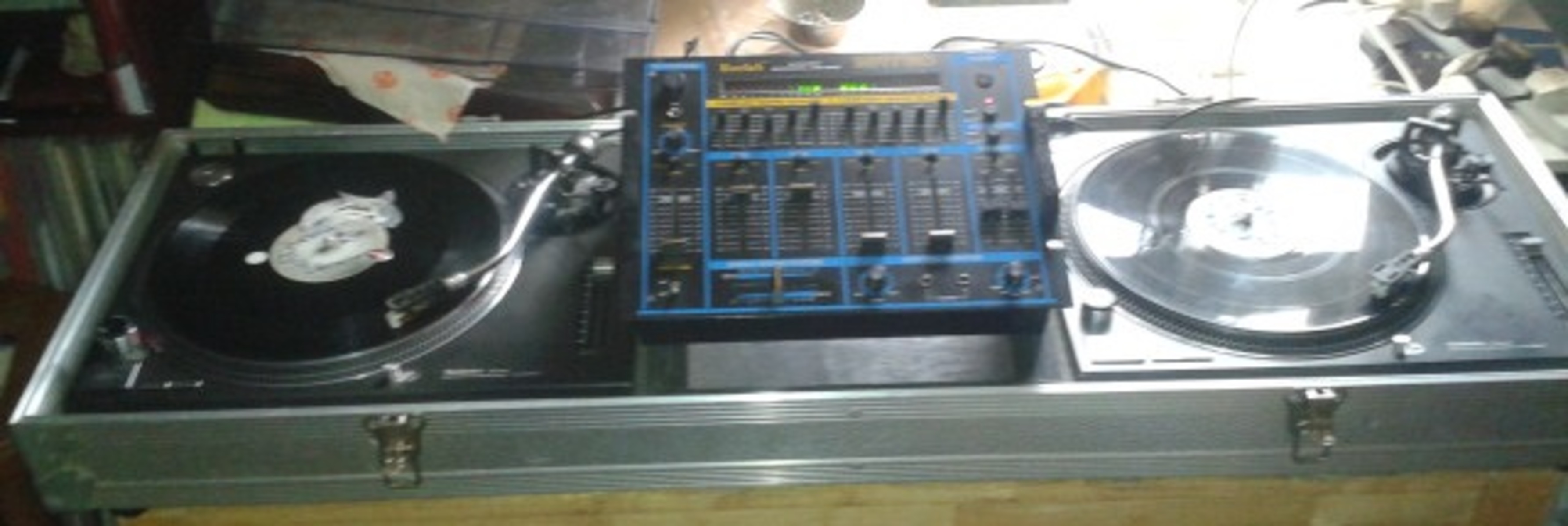 turn_tables's music gear photo