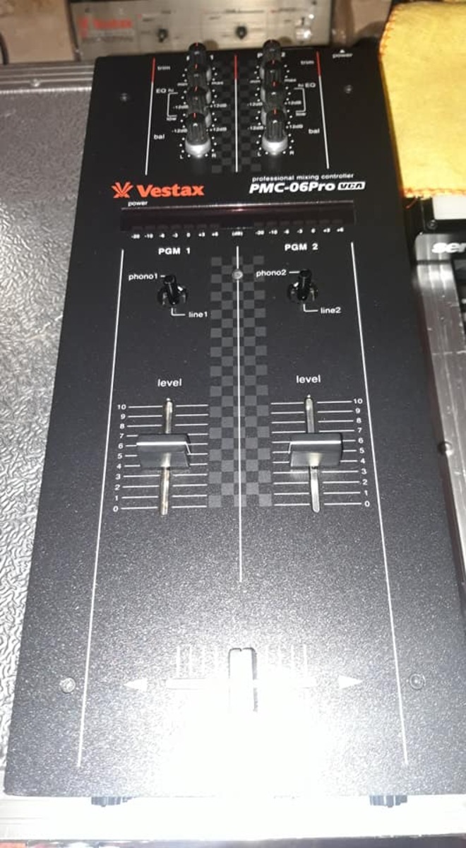 DJ Setup by turn_tables featuring Vestax PMC-06 Pro B