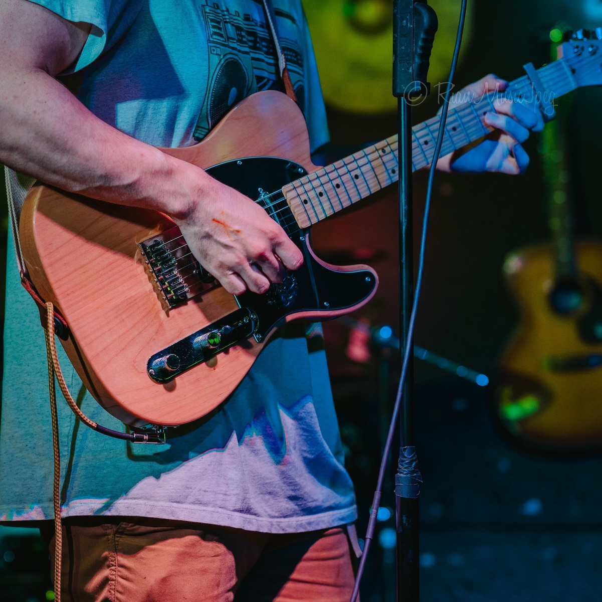 Punk Music Gear Setup by flamingwaffels featuring Squier Affinity Series Telecaster