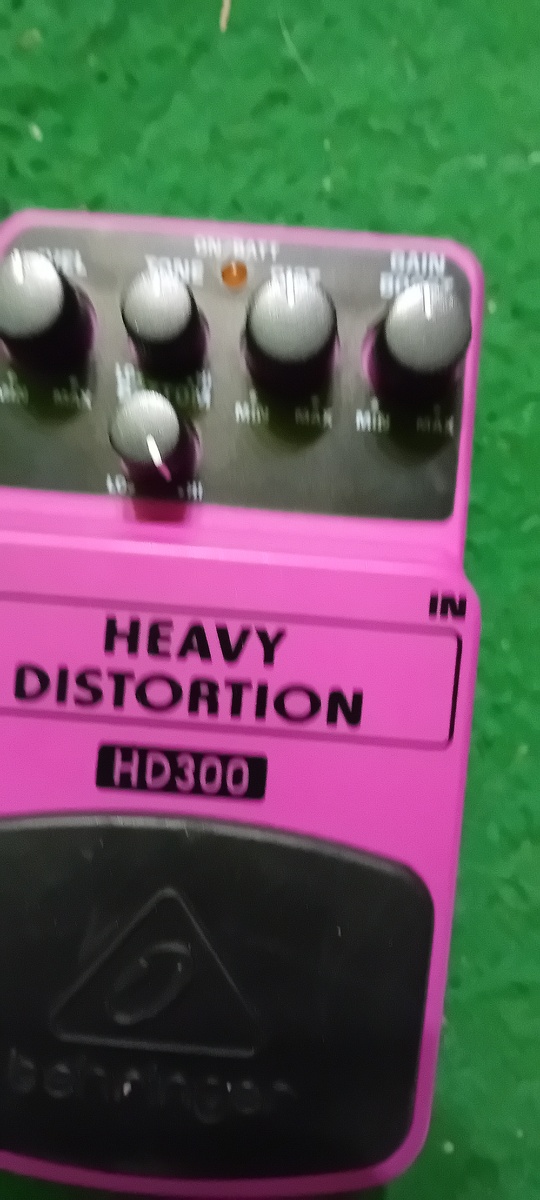 Music Gear Setup by tihongajski featuring Behringer HD300 Heavy Distortion