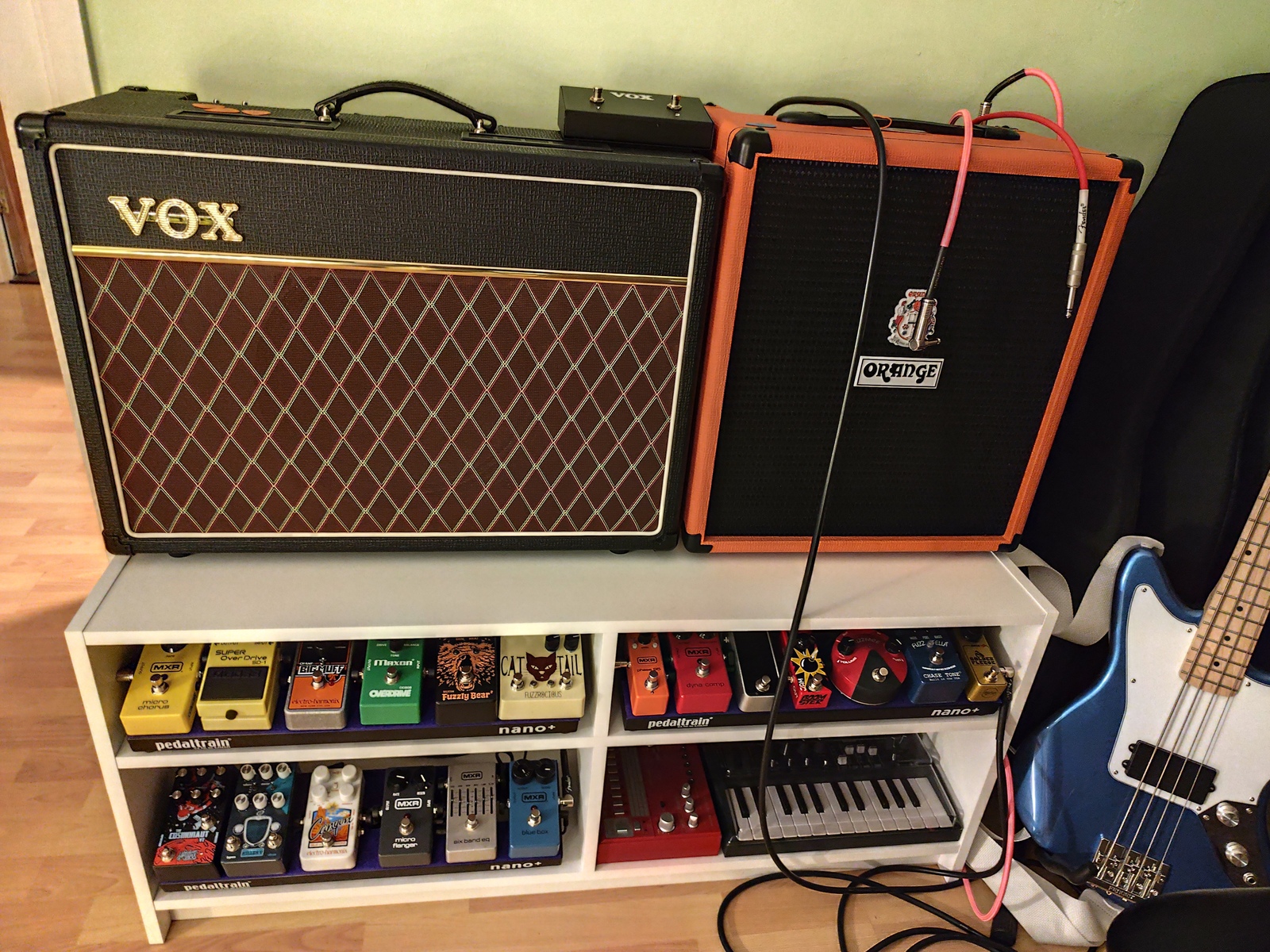 Pedalboard by matloomer featuring Vox AC15, Arturia MicroBrute, and Orange Crush Bass 50 1x12 and 20 more pieces of gear