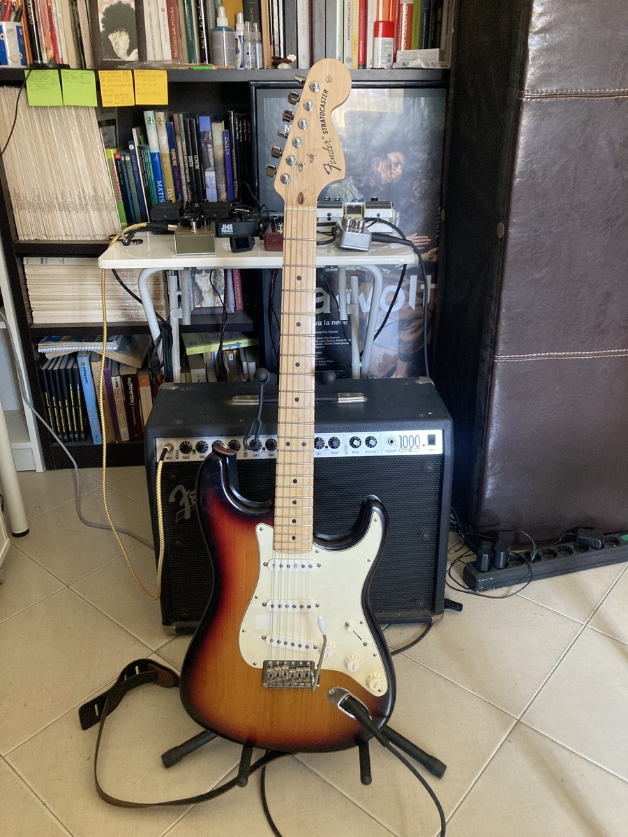Music Gear Setup by alecani featuring Fender Highway One Stratocaster
