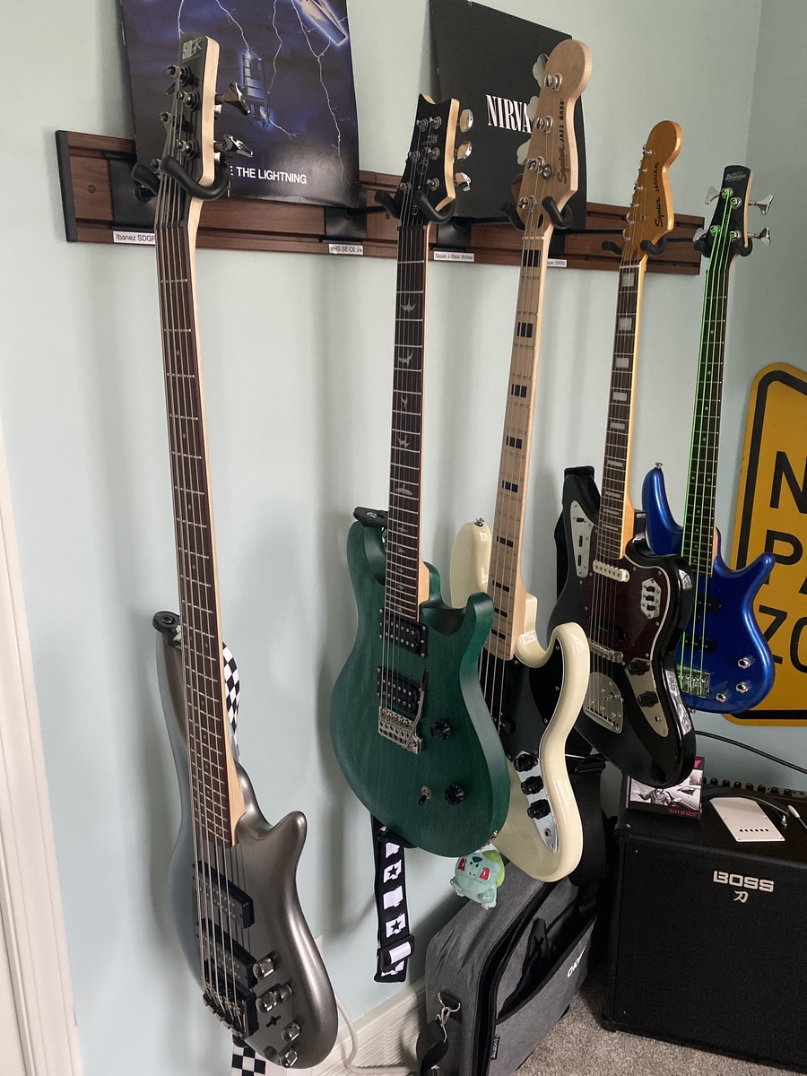 Metal Music Gear Setup by the_j3sus_0f_suburbia featuring Boss Katana 110 60W 1x10 Bass Combo Amp Black, PRS SE CE 24 Standard Satin Electric Guitar, and Squier Classic Vibe '70s Jaguar and 1 more piece of gear