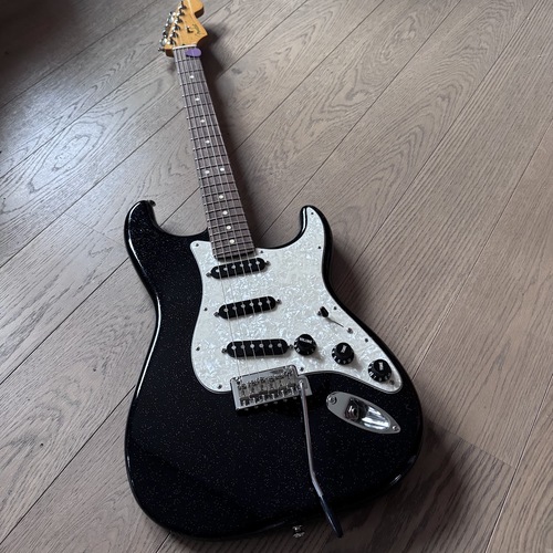 Fender 70th Anniversary Player Stratocaster - What To Know & Where