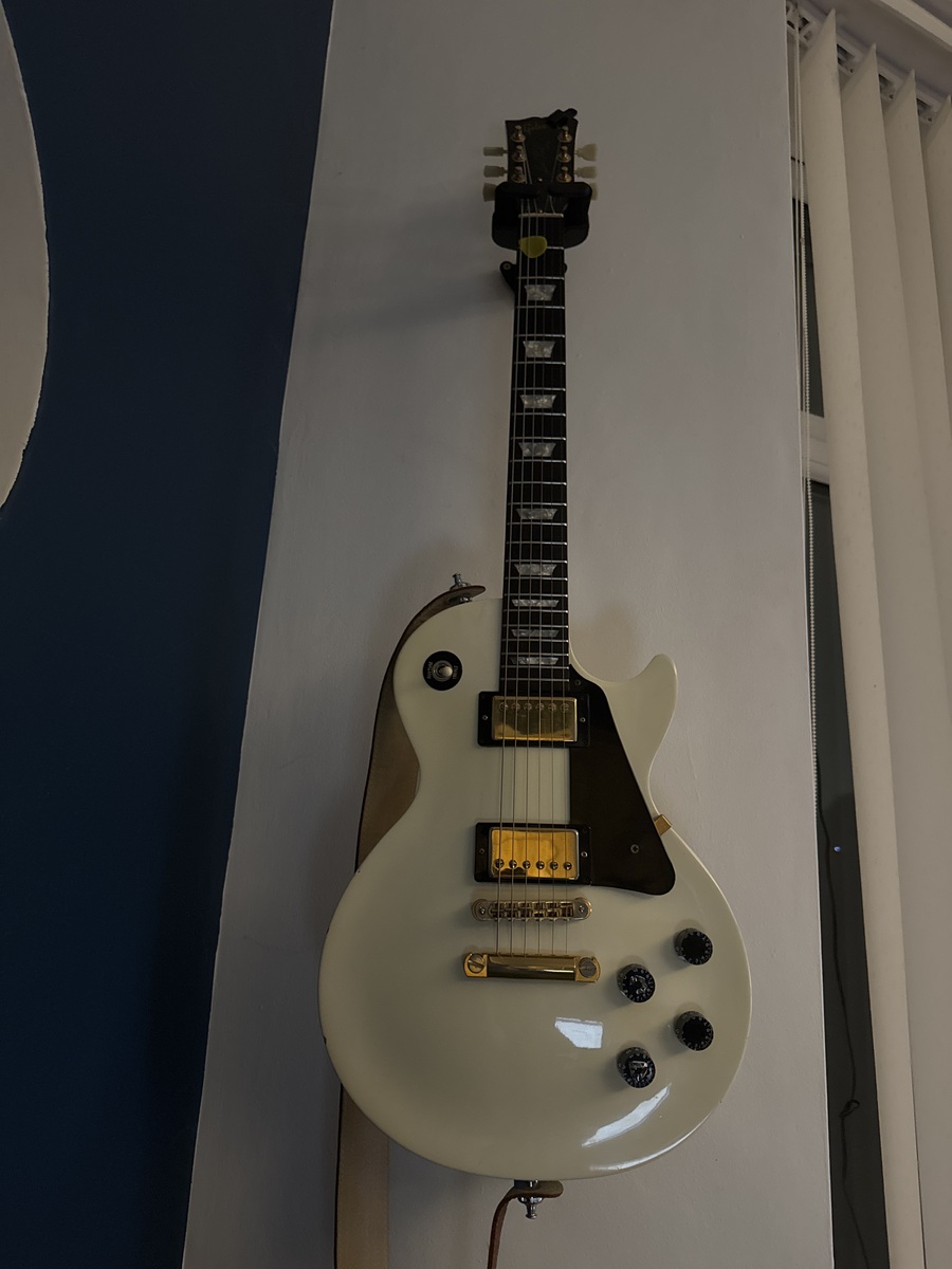 Metal Music Gear Setup by pandacup featuring Gibson Les Paul Studio