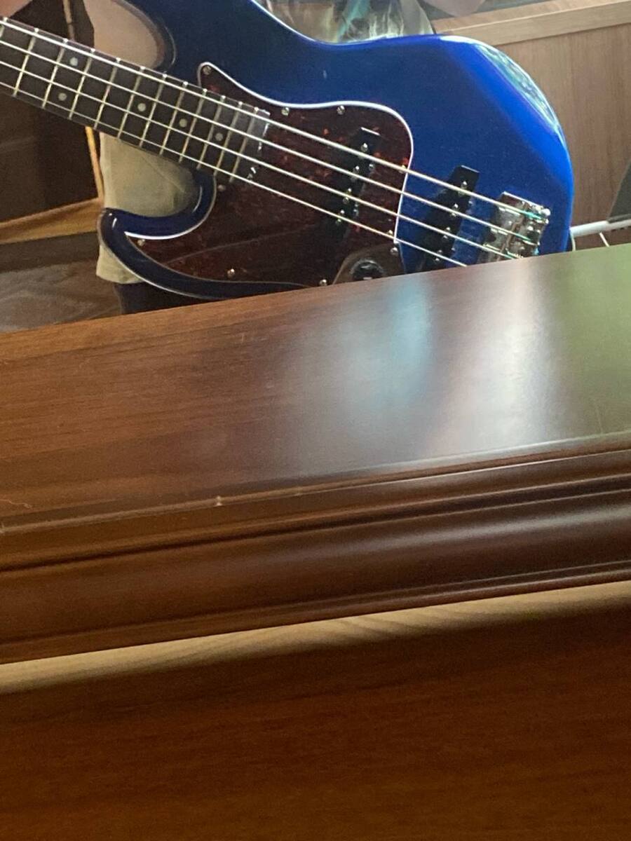 Music Gear Setup by slipknotiki featuring Fender American Ultra Jazz Bass