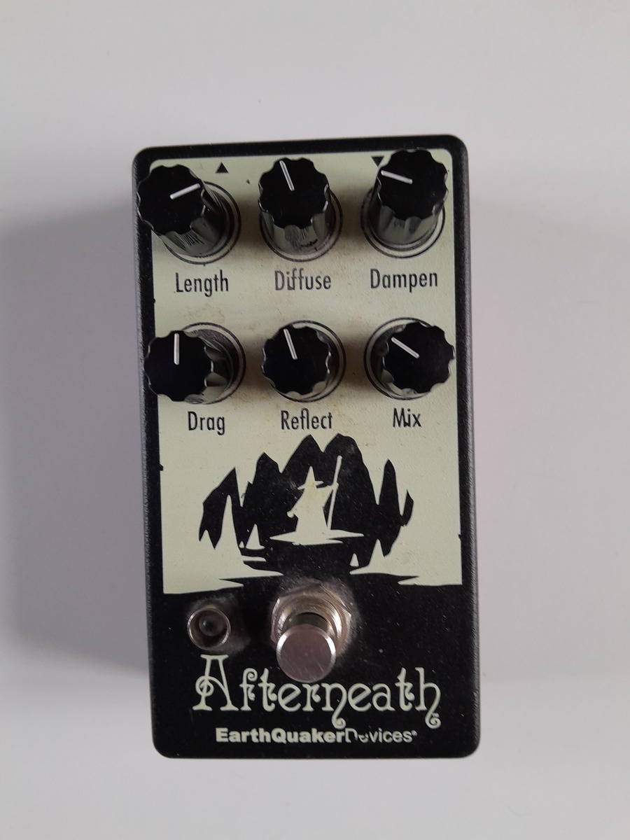 Pedalboard by eptel_oru featuring EarthQuaker Devices Afterneath V1