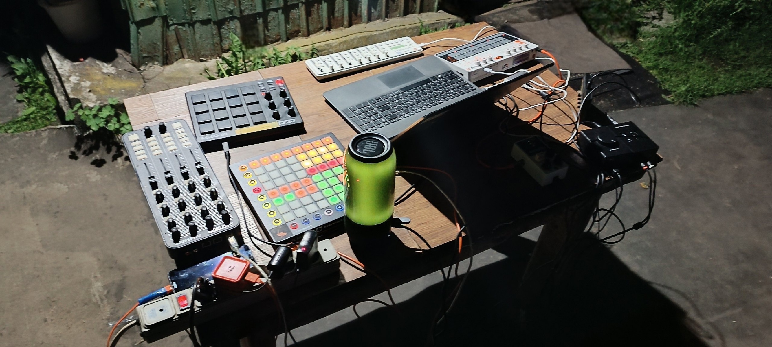 Electronic DJ Setup by xy_r featuring Allen & Heath Xone:K2, Akai MPD218, and Novation Launchpad Mk2 and 5 more pieces of gear
