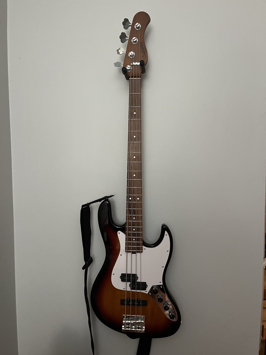 Music Gear Setup by dj_boost_usa featuring Sadowsky MetroExpress 21-fret Hybrid PJ 4-string Bass