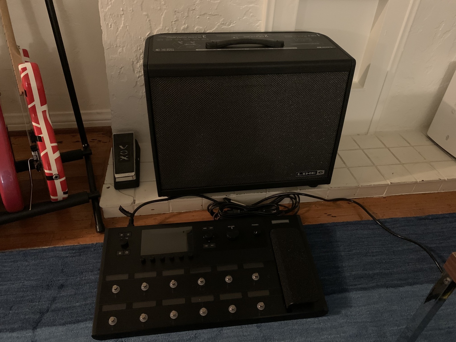 Metal Pedalboard by edgedancer featuring Line 6 Helix, Line 6 Powercab 112, and Vox V847A Wah