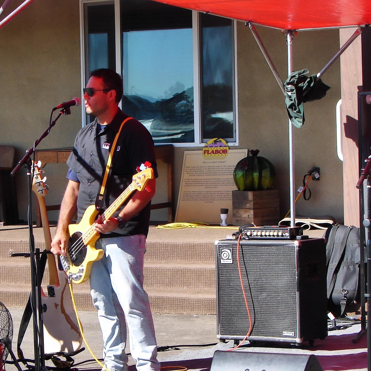 Fender Bass Rig by stringman featuring Sterling Stingray Classic Ray24CA, Ampeg Classic Series SVT-410HE Bass Enclosure, and Fender Rumble 500 head and 1 more piece of gear