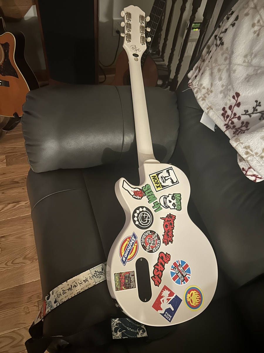Music Gear Setup by unlivedmemories featuring Epiphone Les Paul Junior Billie Joe Armstrong Signature