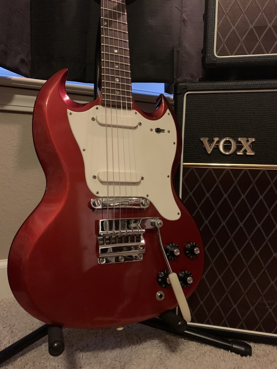 Vox Music Gear Setup by melody_maker featuring Gibson Melody Maker D 1966 - 1970 and Vox V212C