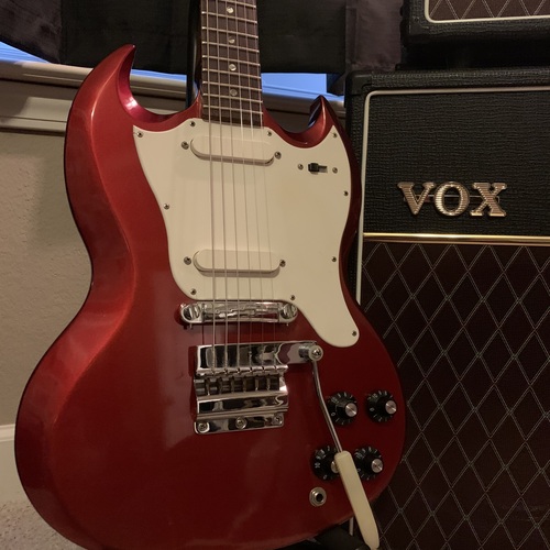 Photo of Vox V212C and more gear in a guitar