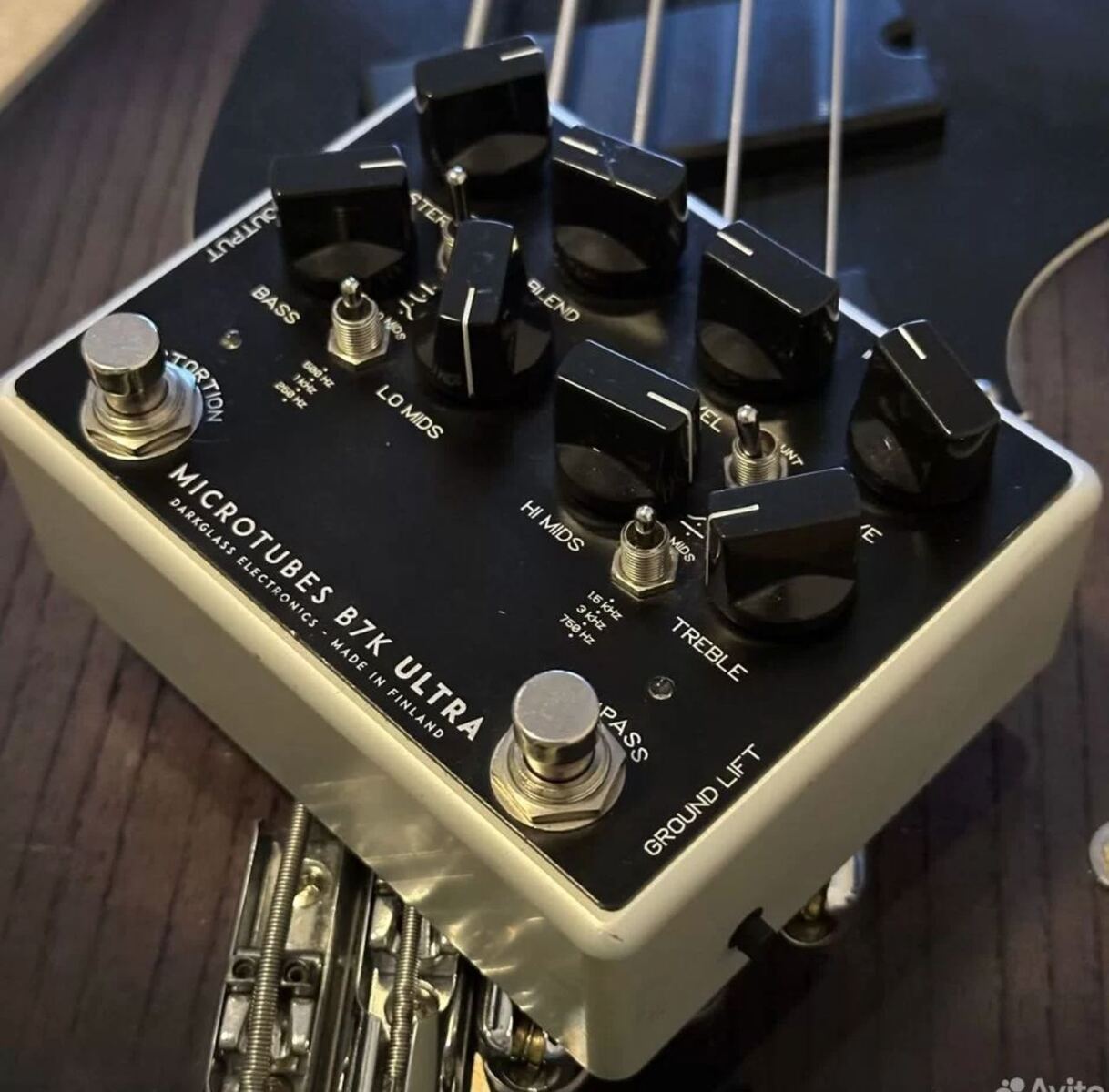 Metal Pedalboard by sergeidudin featuring Darkglass Electronics Microtubes B7K Ultra V2 Bass Preamp Pedal with Aux In