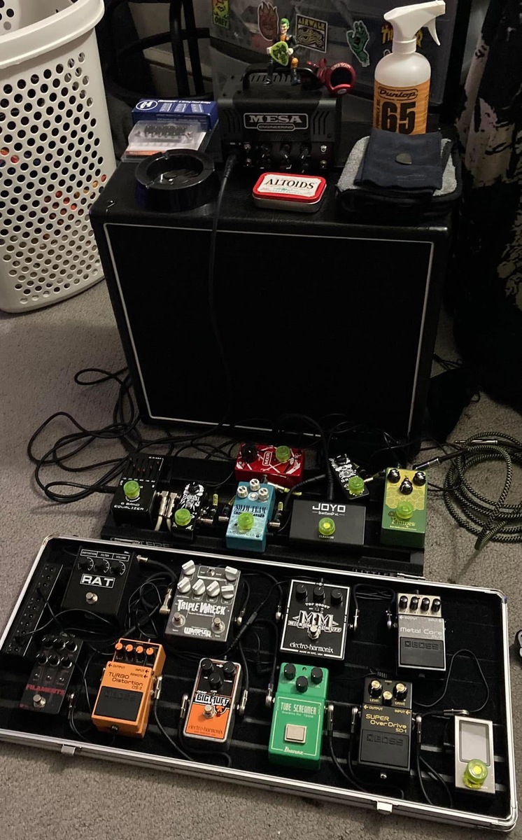 Metal Amp Rig by xxxdarkdave1983xxx featuring Joyo Bantamp XL-Zombie II and Celestion Vintage 30 12'' 60-watt